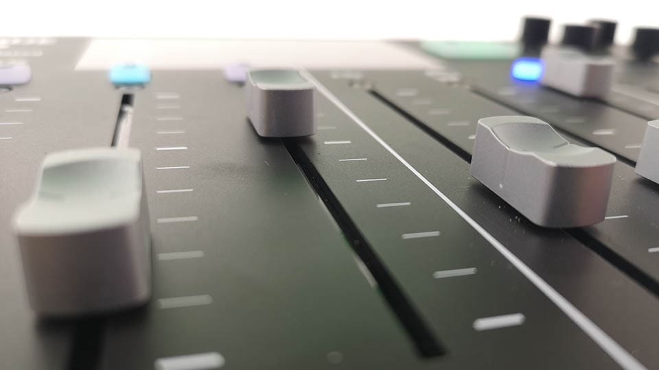 slider-on-rodecaster