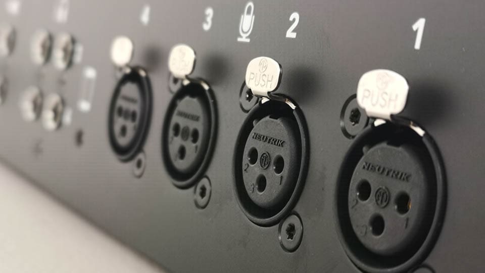 xlr-inputs-on-rodecaster-pro