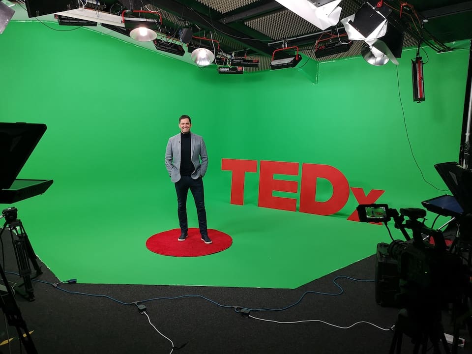 Ted-Talks-from-the-live-streaming-studio-Manchester.jpg Ted-Talks-from-the-live-streaming-studio-Manchester.jpg