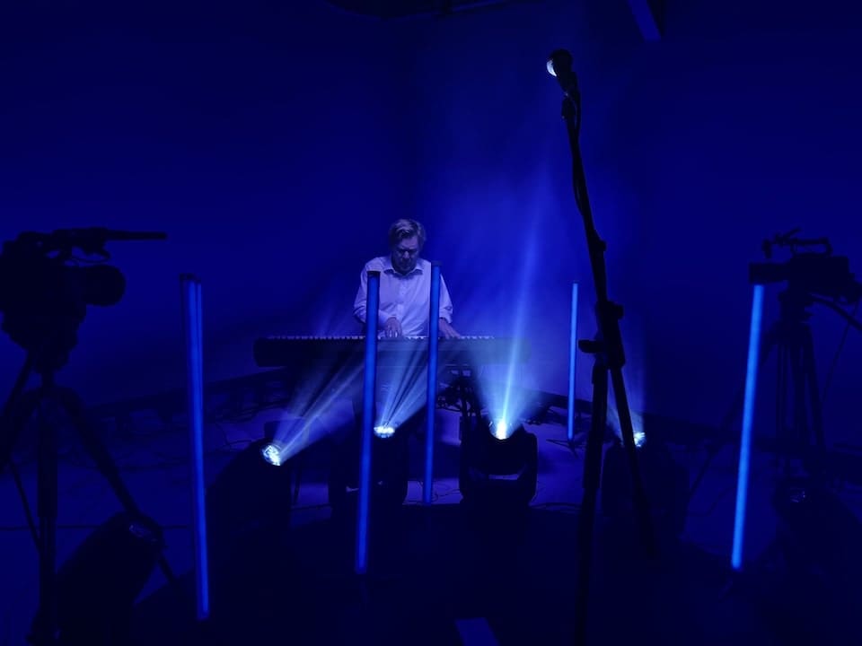blackout-studio-for-music-videos